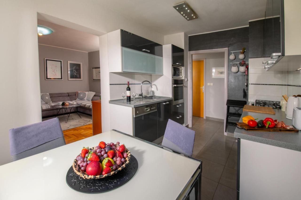 Apartman Point Pula Exterior foto